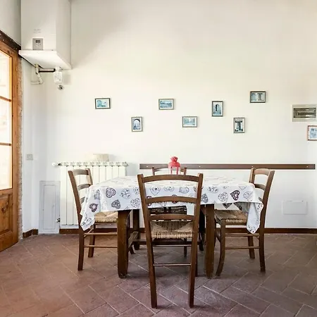 Casa Di - La Loggia Marcialla
